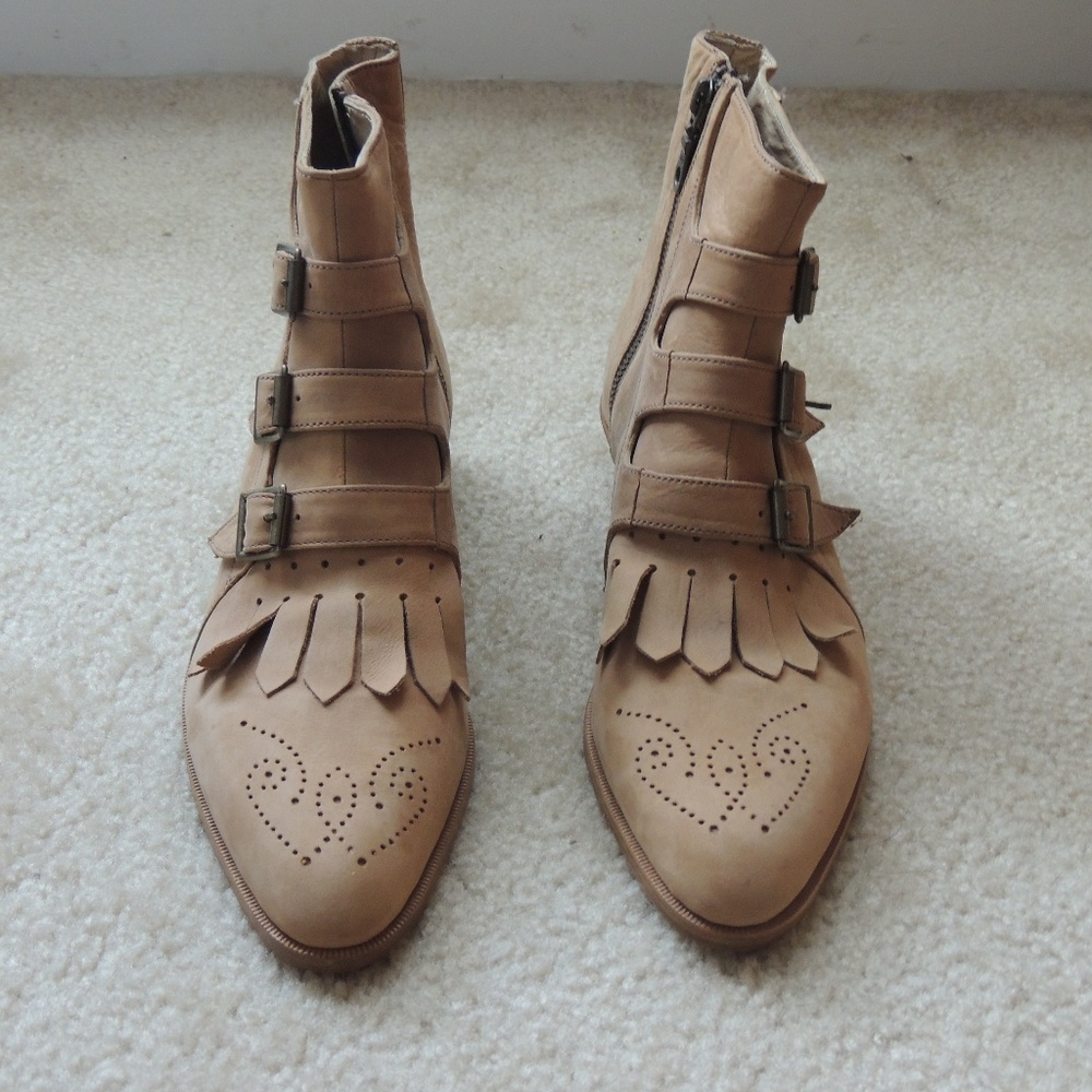 Modern Vice Jett Bottie